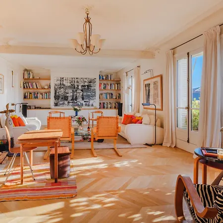 St Germain Loft Apartment *